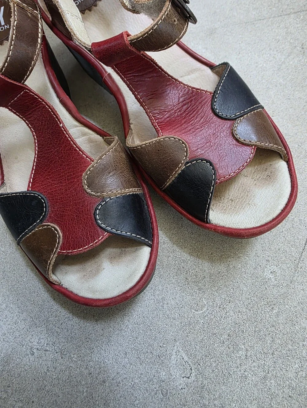 Fly London Red Black Brown Leather Wedge Sz 37/7